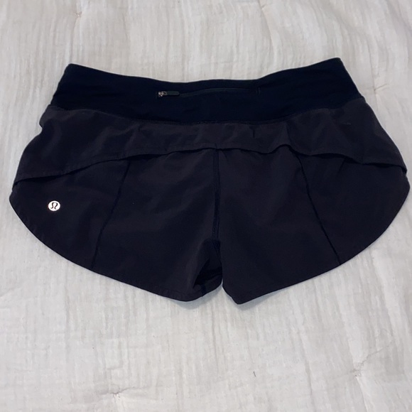 Lululemon - Picture 2 of 3